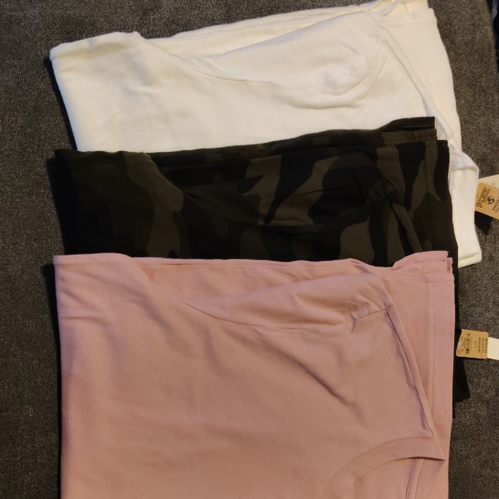 Women's Multi-Color Top Set Bundle Of 4